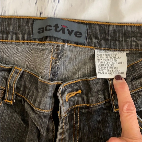 Women’s Boot Leg distressed jeans Size 28 - Picture 4 of 6